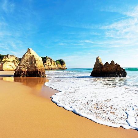 Homem De Ferro Alvor Buitenkant foto