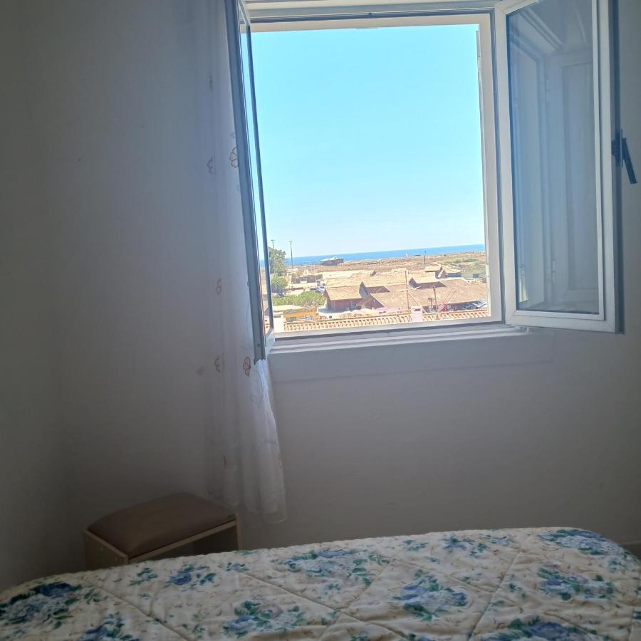 Homem De Ferro Alvor Buitenkant foto